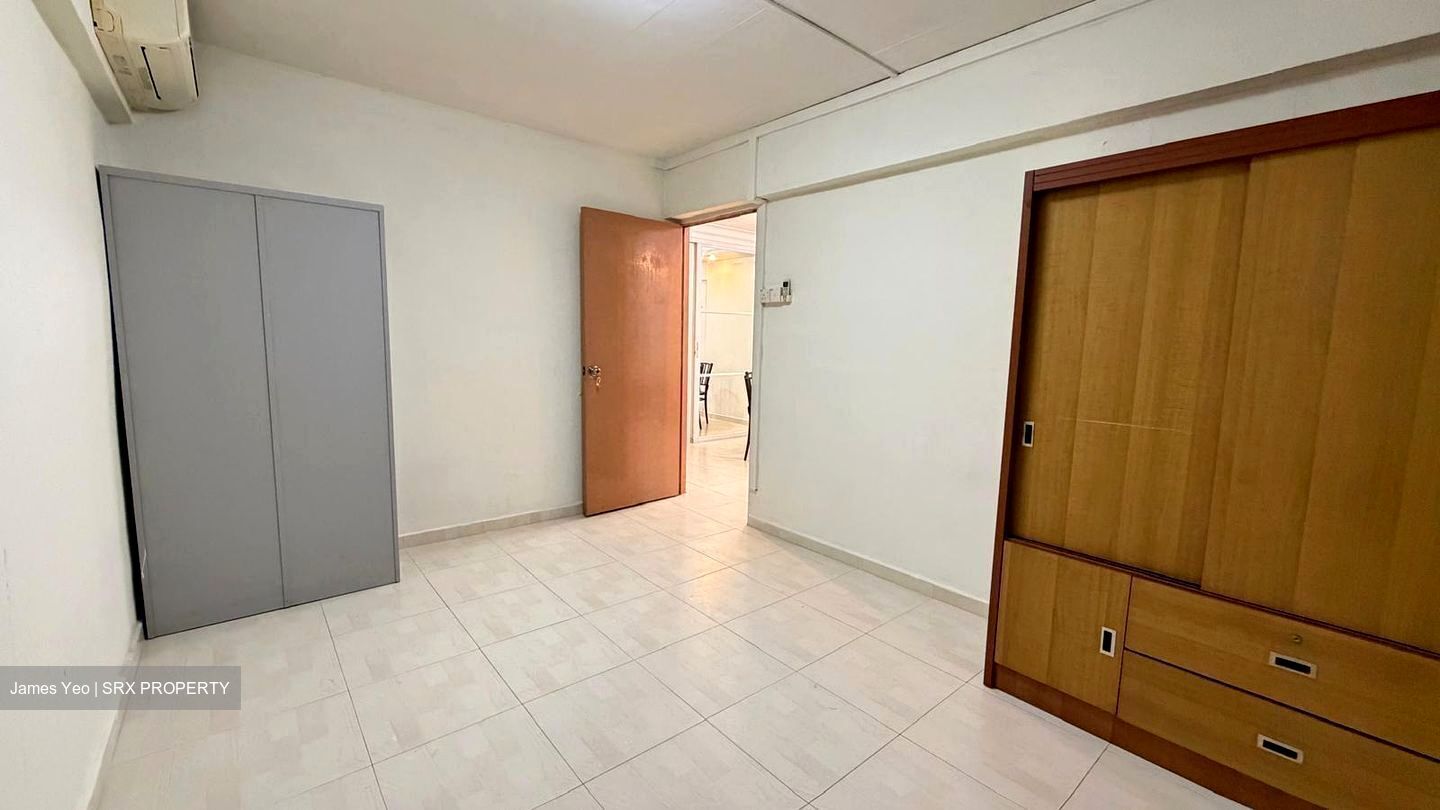 Blk 227 Bukit Batok Central (Bukit Batok), HDB 3 Rooms #588613111